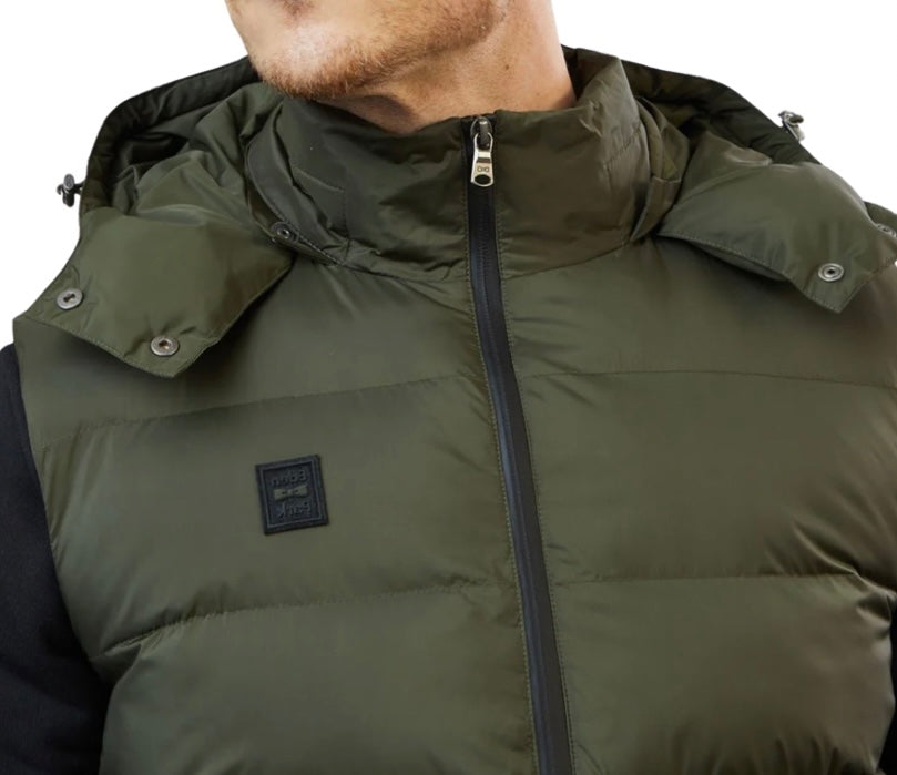 Hooded puffer jacket