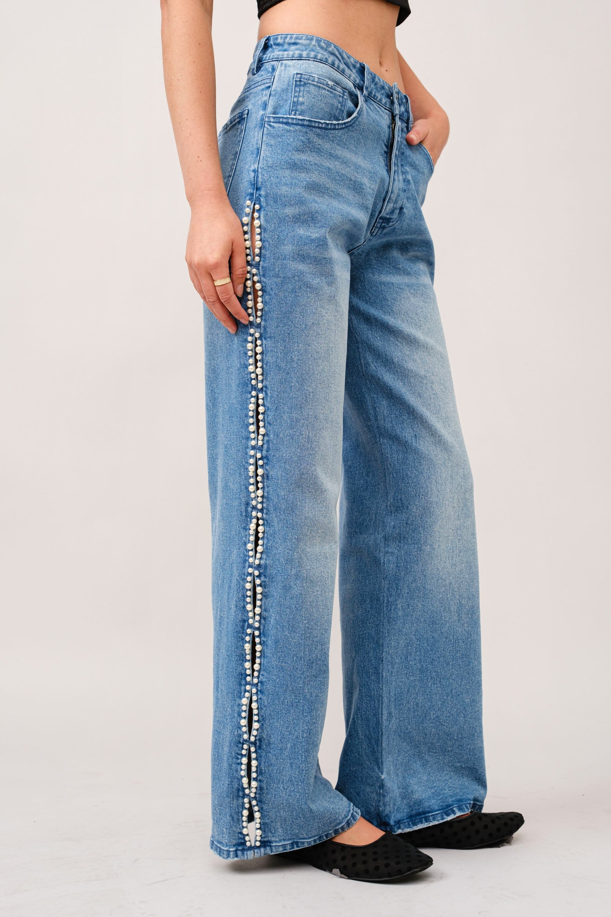 Pearl Cut Out Jeans