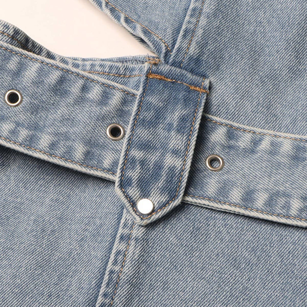 EXPOSED WAIST JEAN