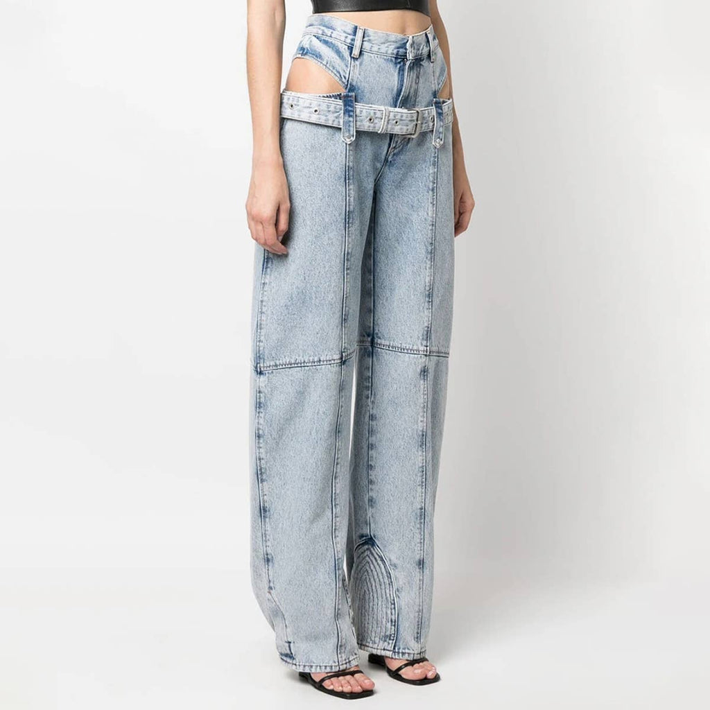 EXPOSED WAIST JEAN